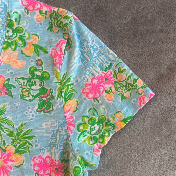 Lilly Pulitzer Disney X Etta V Neck T-Shirt Size XS - Picture 4 of 6